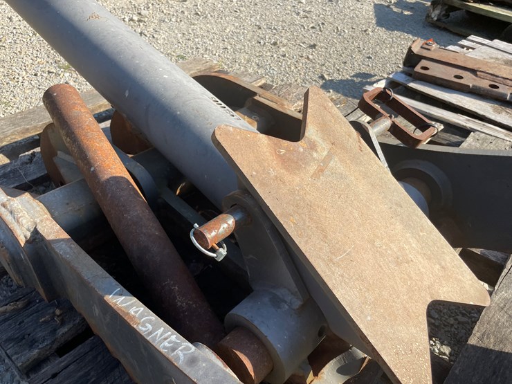 #1029-•-strickland-excavator-thumb-image-7