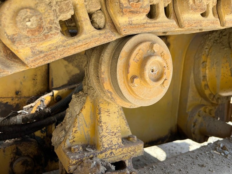 caterpillar-d5n-lgp-image-14