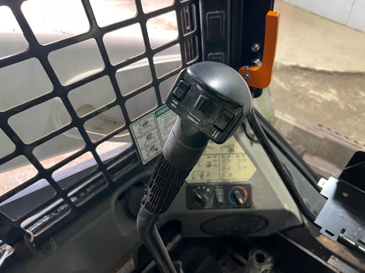 bobcat-t595-image-26