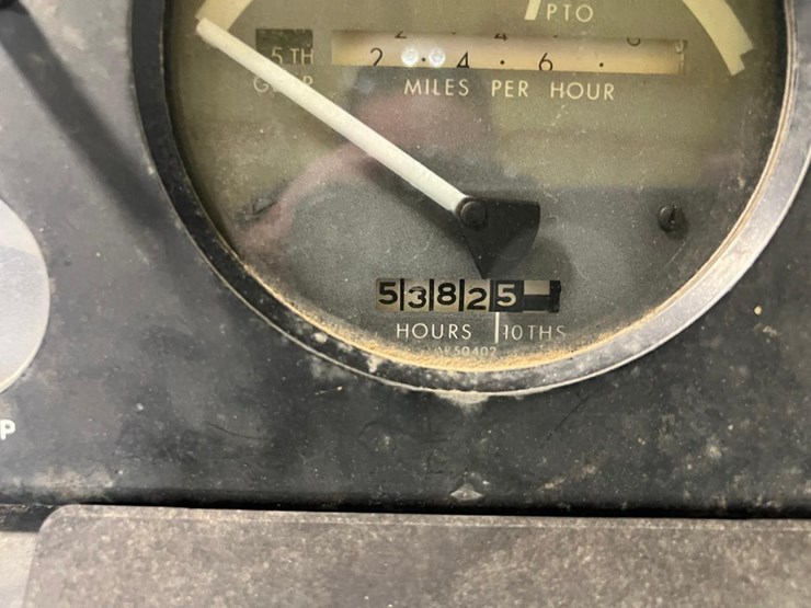 john-deere-4320-image-20