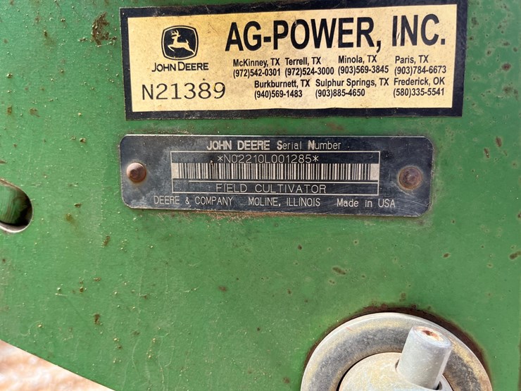 2005-john-deere-2210-image-19