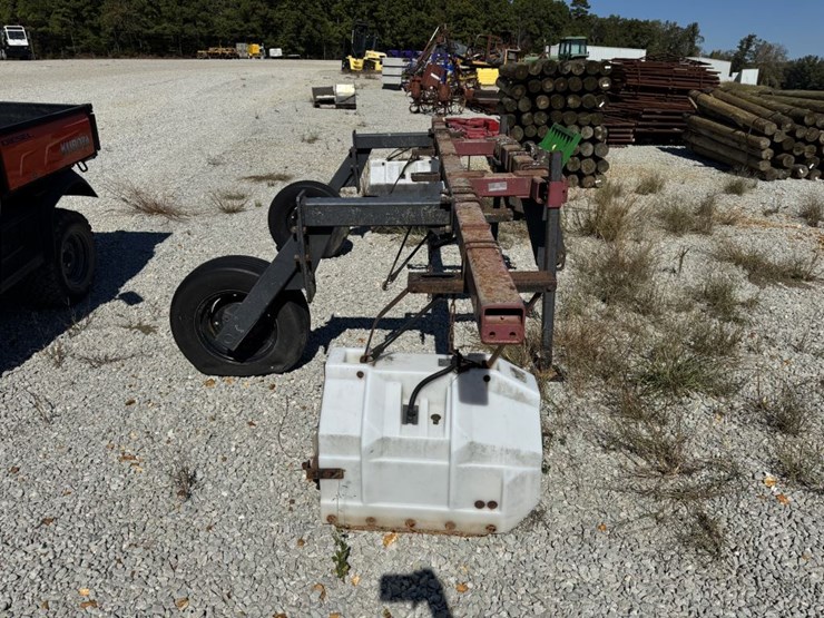 #12478-•-4-row-sprayer-image-4