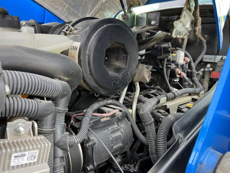 2019-new-holland-t5.120-image-21