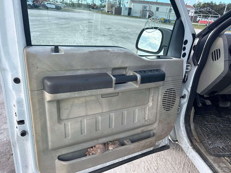 2008-ford-f250-image-13