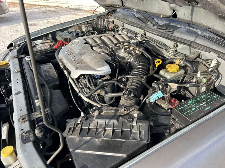 2001-nissan-pathfinder-image-8