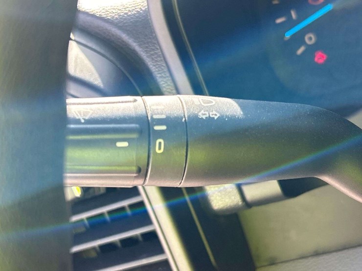 2017-ford-f150-image-16