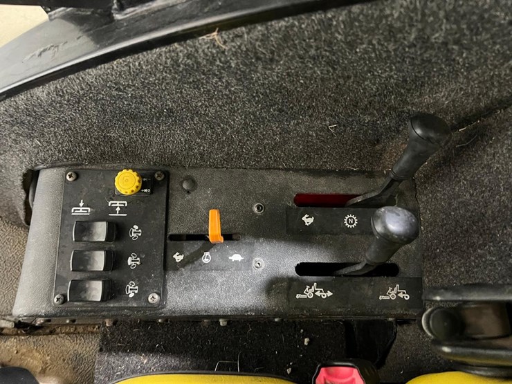 1963-john-deere-1600-ii-image-25