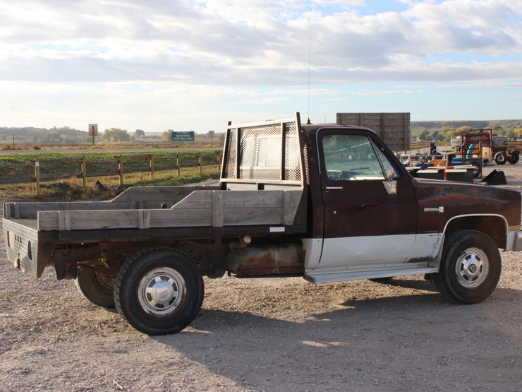 1983-gmc-sierra-2500-image-6