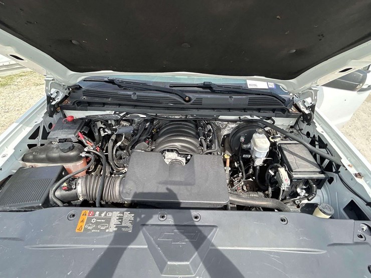 2017-chevrolet-silverado-image-7