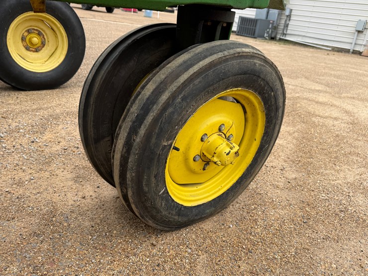 john-deere-50-image-8