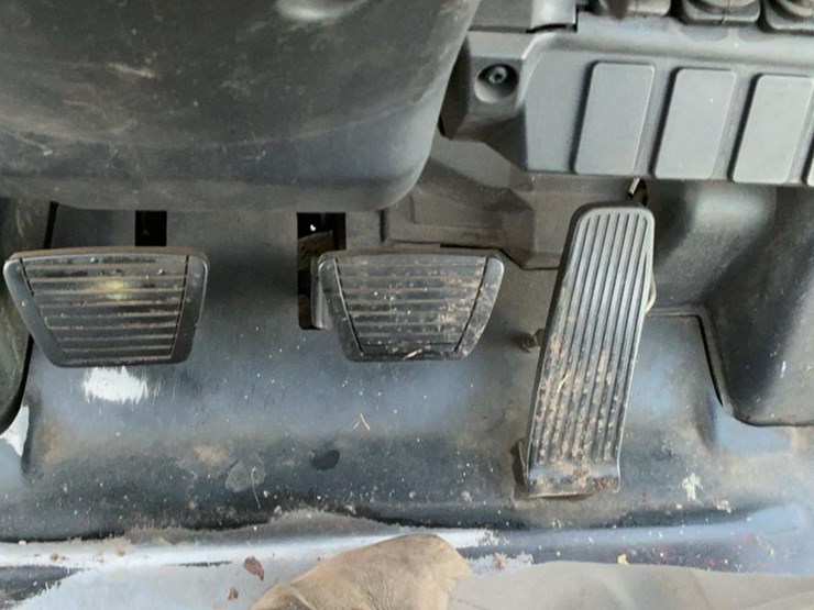 #218-•-cat-c50001-forklift-image-19