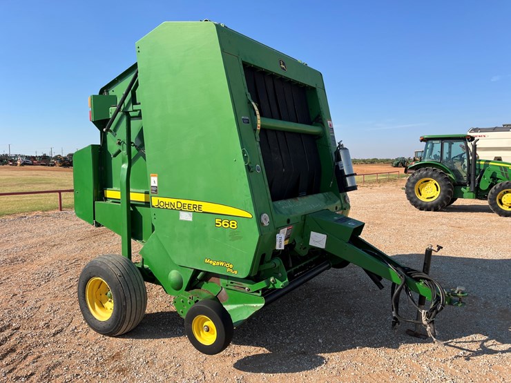 2007-john-deere-568-image-6