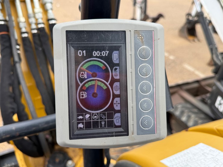 caterpillar-305e2-cr-image-34