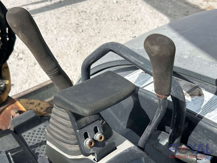 2008-komatsu-pc55mr-3-image-10