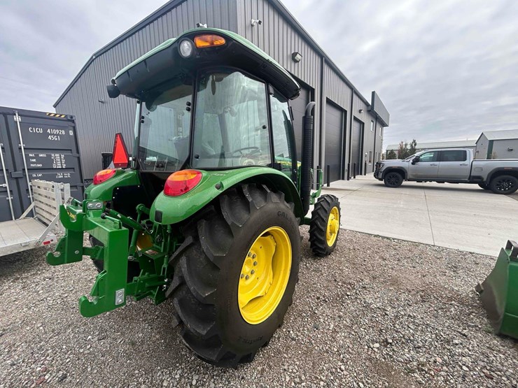 2021-john-deere-5075e-image-6