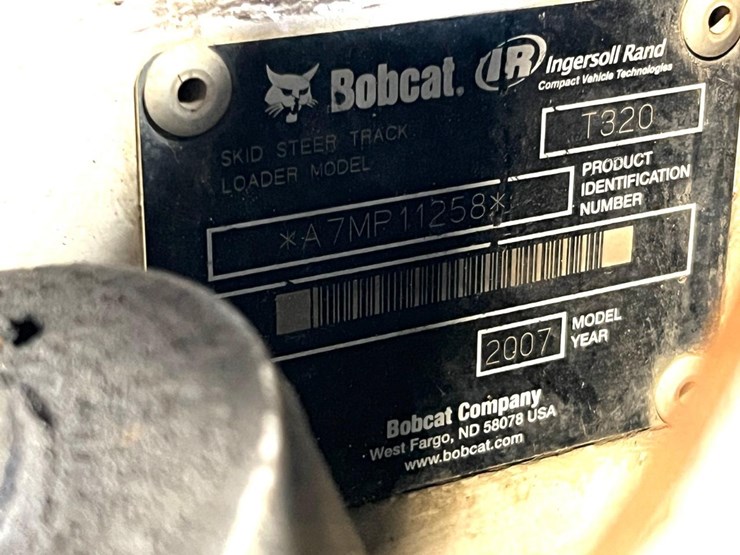 bobcat-t320-image-31