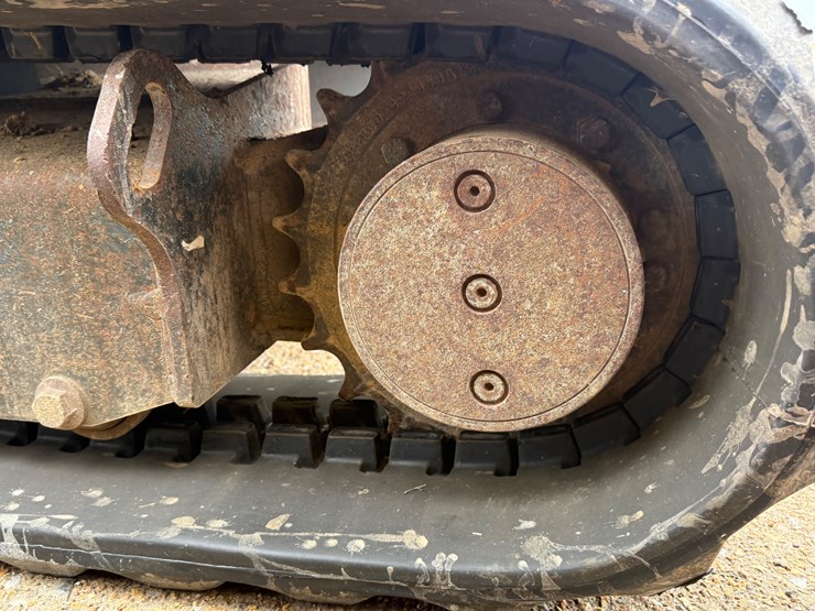 2013-bobcat-e35-image-8