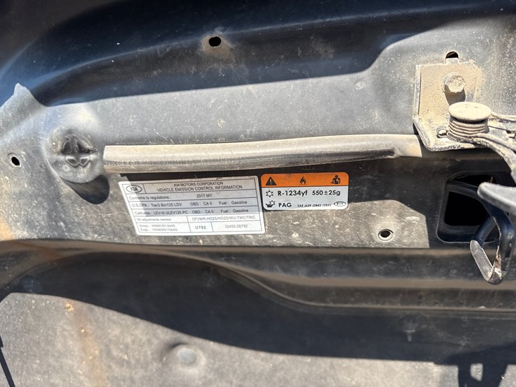 #27163-•-2017-kia-soul-suv-vin:-kndjn2a2xh7430848-inv#-27163-image-42