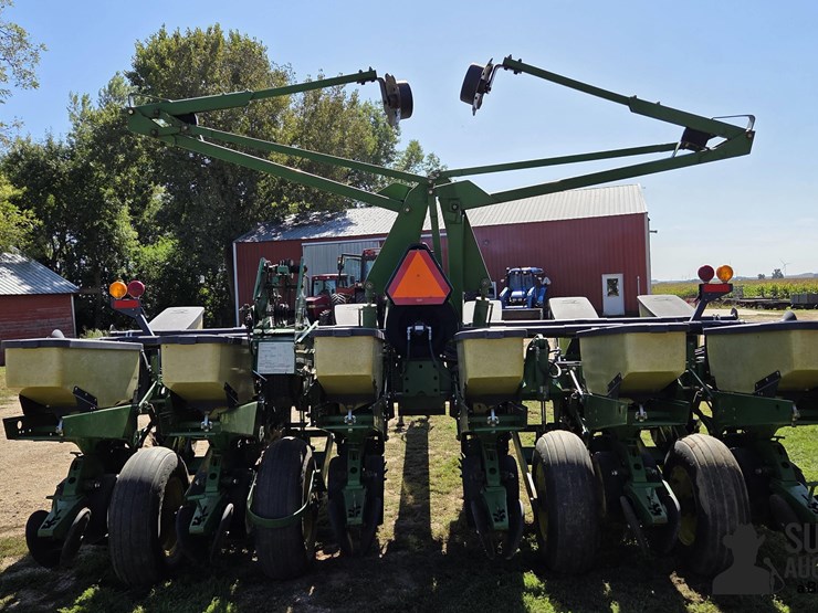 1997-john-deere-1760-image-6