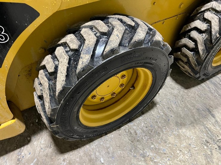 caterpillar-226b3-image-15