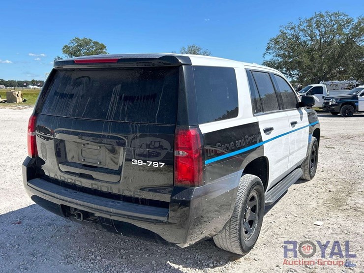 2018-chevrolet-tahoe-image-3