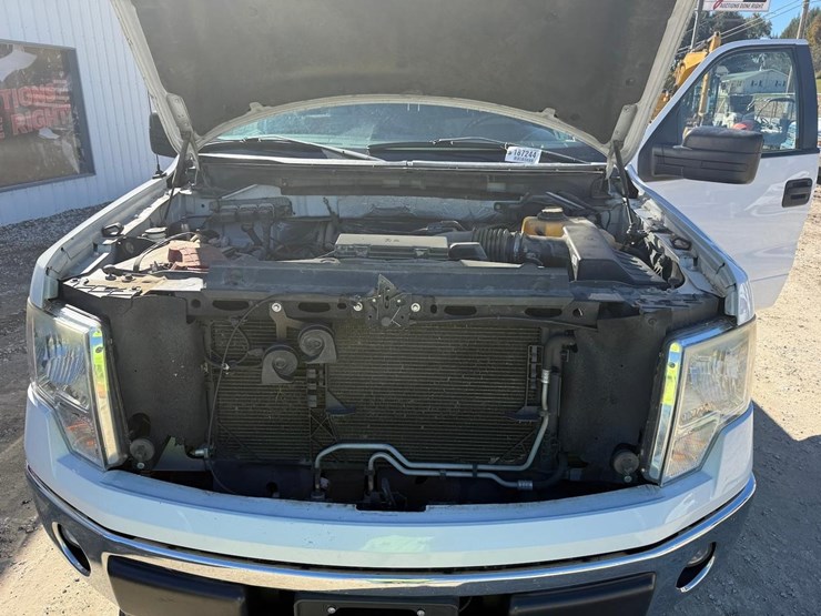 2014-ford-f150-image-22