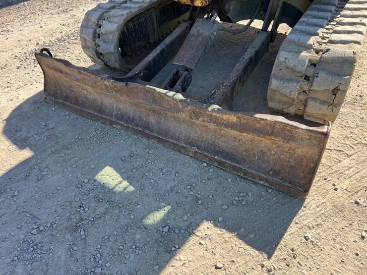 caterpillar-305e-cr-image-13