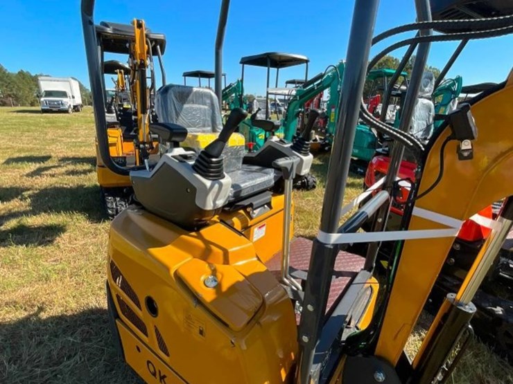 unused-cfg-qk18z-mini-excavator-(zonsen-11kw-image-4