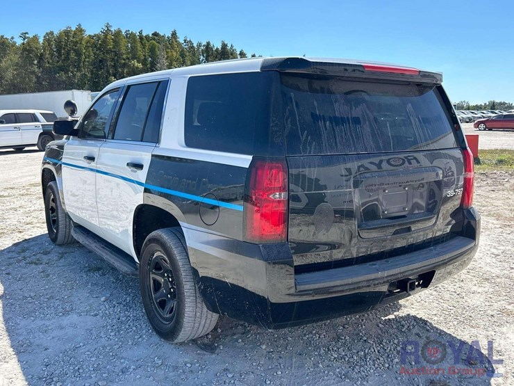 2018-chevrolet-tahoe-image-4