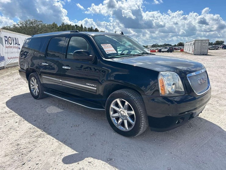 2013-gmc-yukon-denali-image-2