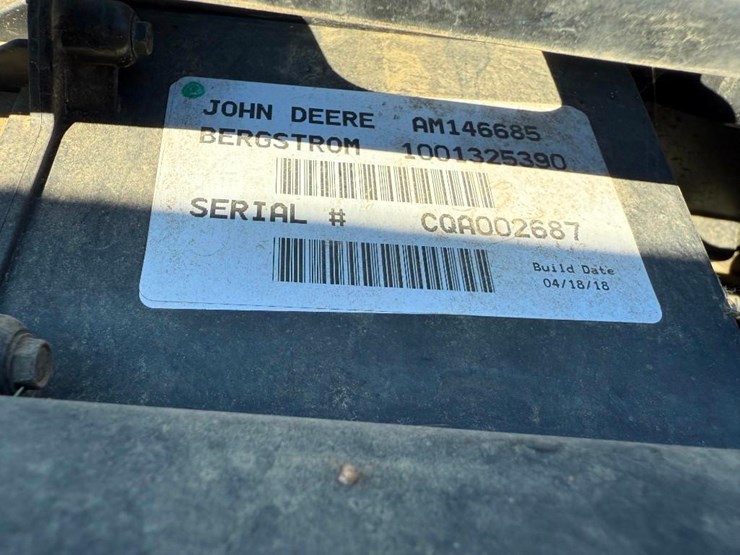 john-deere-gator-image-22