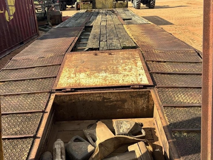 1983-kalyn-43-ft-image-11