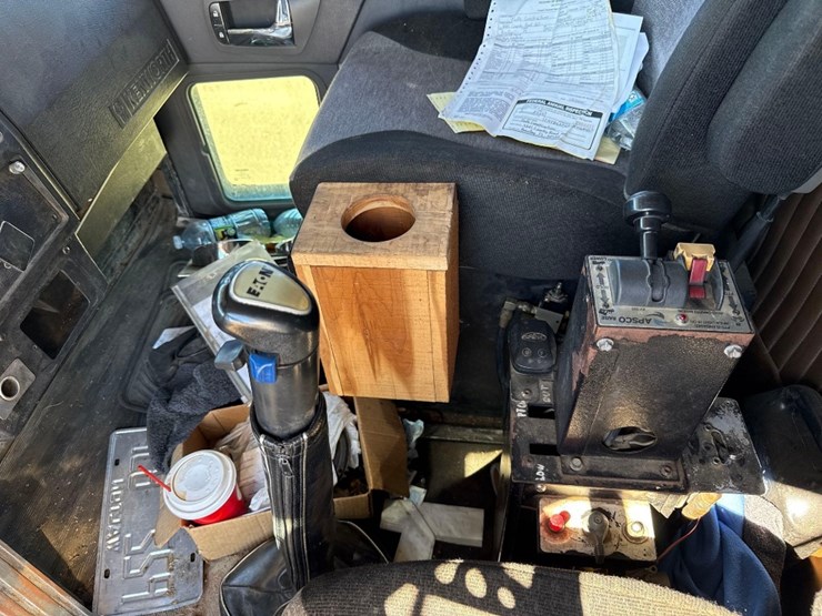 kenworth-t800-image-32