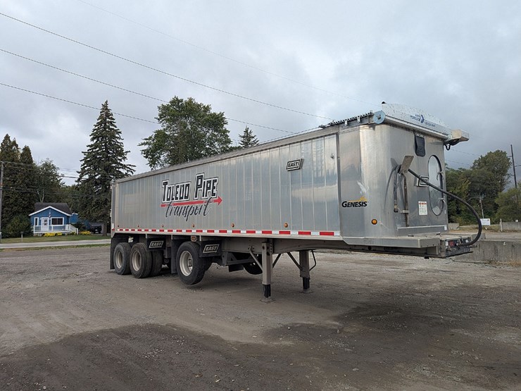 2019-east-genesis-34'-triaxle-aluminum-dump-trailer,-sn:1e1d2s381kr064462,-image-1