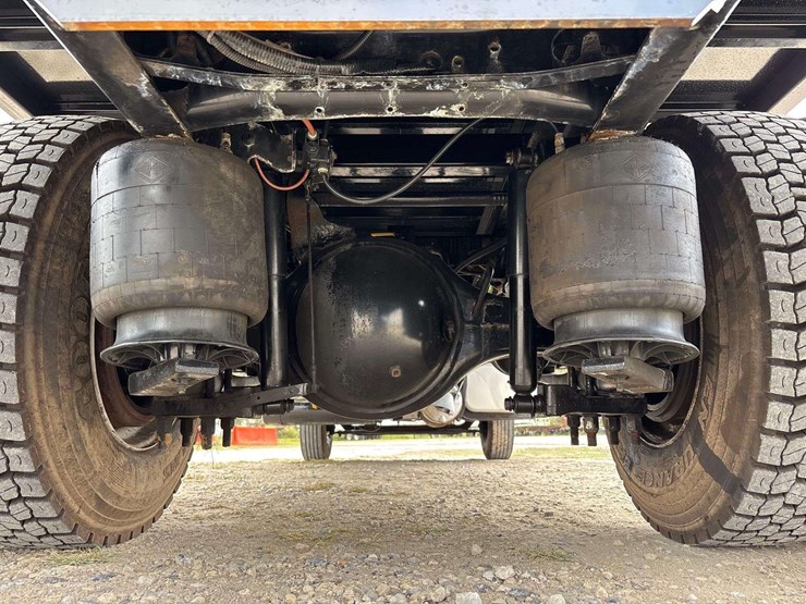 2020-international-mv607-16ft-morgan-dump-truck-image-47