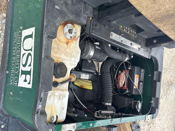 ez-go-utility-cart-image-10