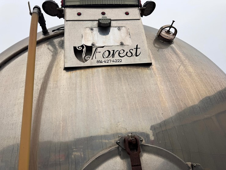 2019-peterbilt-567-image-14