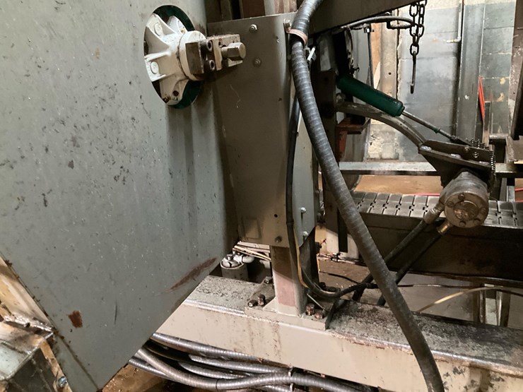 #130-•-wood-mizer-pallet-lumber-resaw-image-57