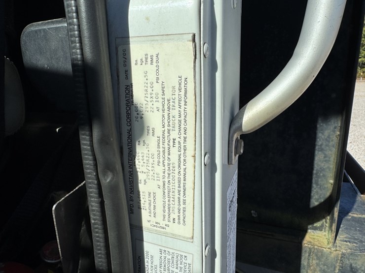 2001-international-2001-image-15