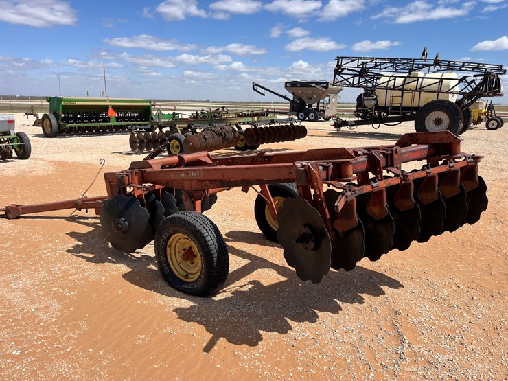 bush-hog-145-image-9