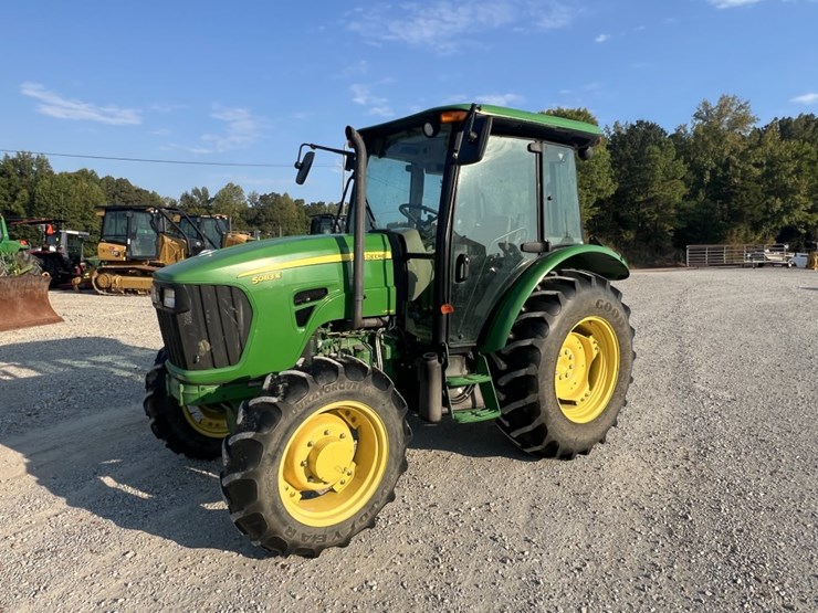 2012-john-deere-5083e-image-1