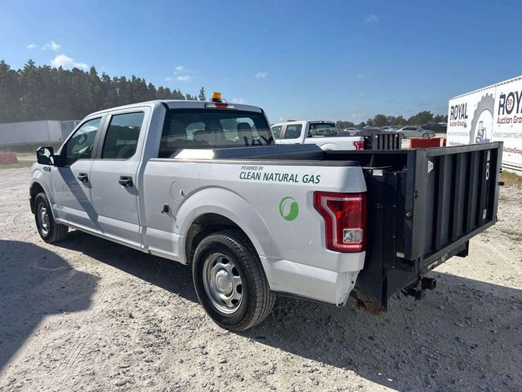 2017-ford-f150-image-4