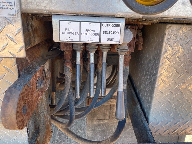 2012-international-durastar-4400-image-61