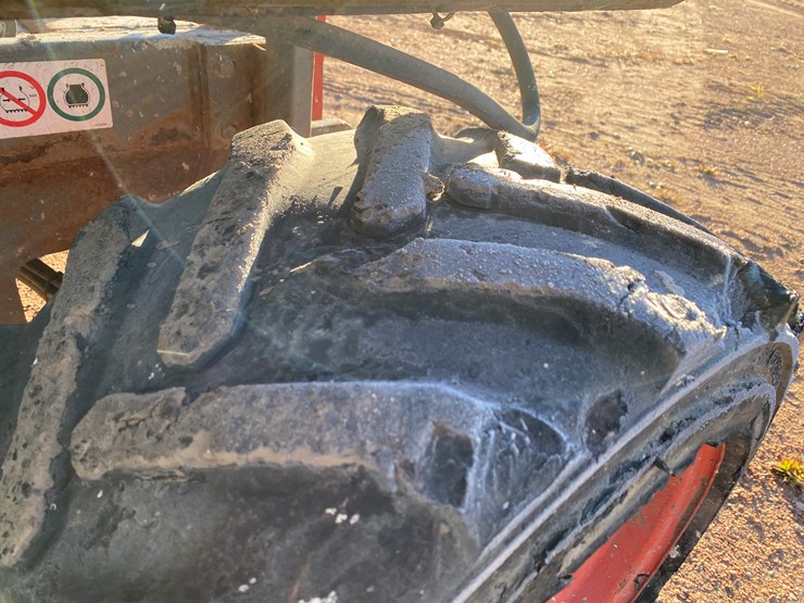 2016-skyjack-sj6832rt-image-35