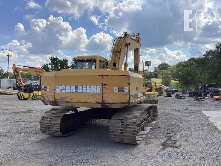 1998-deere-690e-lc-image-5