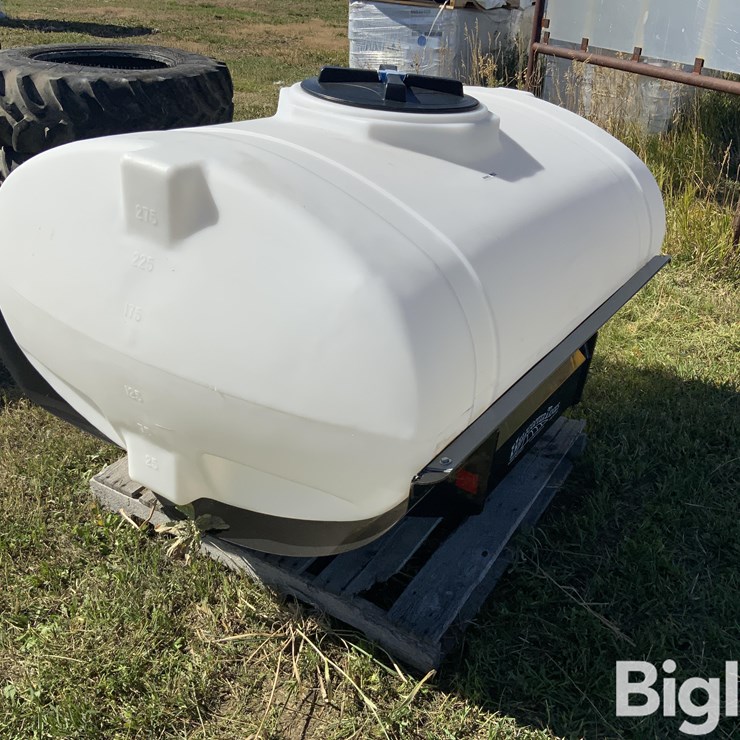 275-Gal Water Tank