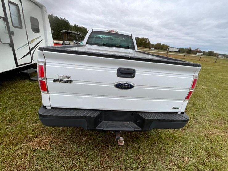 2014-ford-f150-xl-image-5