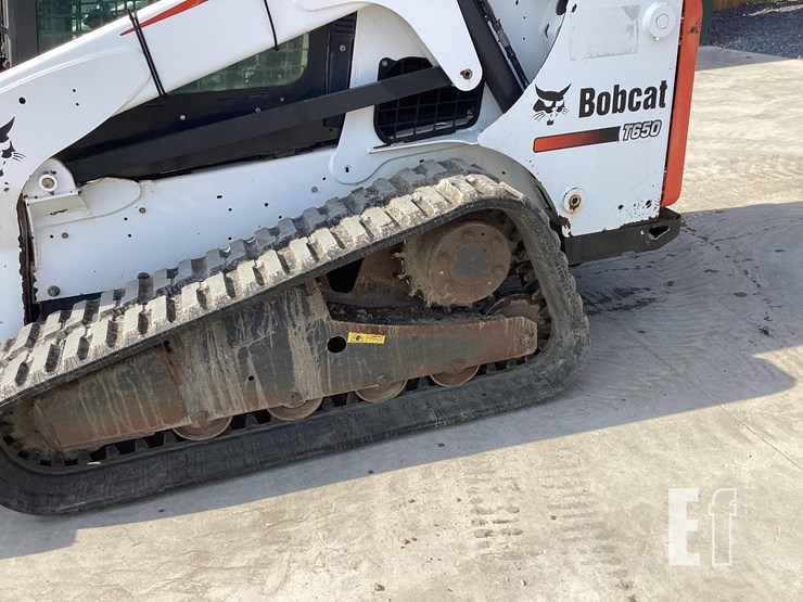 2014-bobcat-t650-image-11