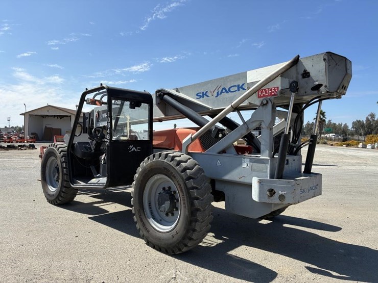 2012-skyjack-vr843d-image-4