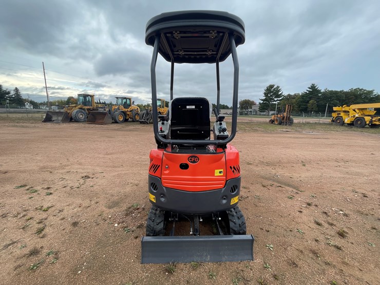 #1789-•-agt-qk20r-mini-excavator-image-6